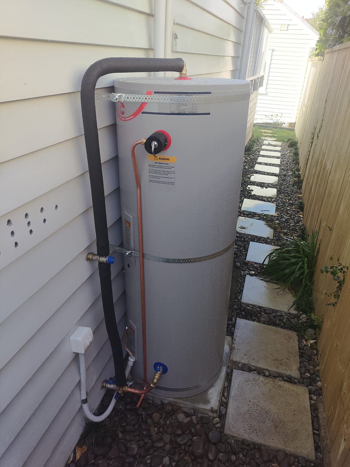 New hot water cylinder installed by Torbay Plumbing in Torbay